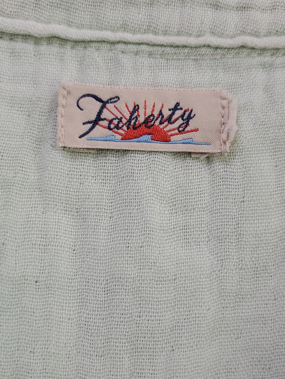 Faherty Dream Organic Cotton Gauze Desmond Top, Size Medium, NWOT - Picture 6 of 12